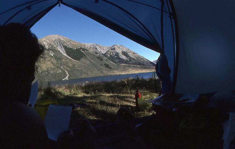 WT 0200 038-32 New Zealand.jpg